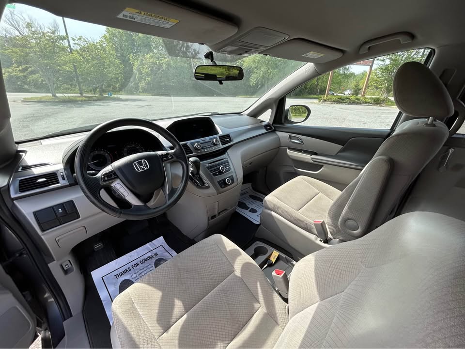 2016 HONDA Odyssey LX - Thumbnail 5
